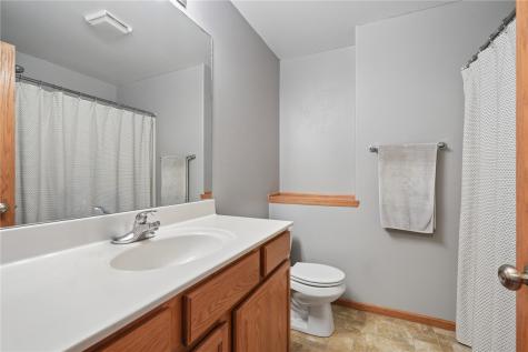 3020 Samuel Court SW Cedar Rapids IA 52404