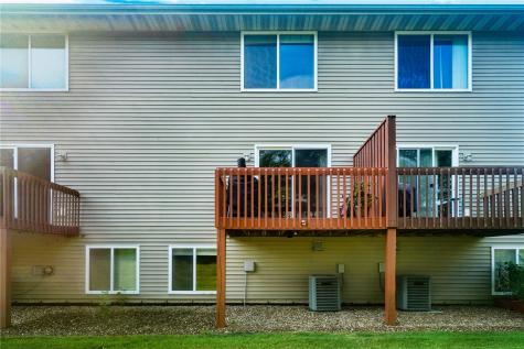 3020 Samuel Court SW Cedar Rapids IA 52404