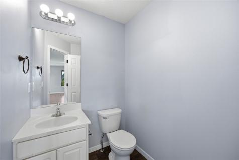 954 Acacia Drive NE Cedar Rapids IA 52402