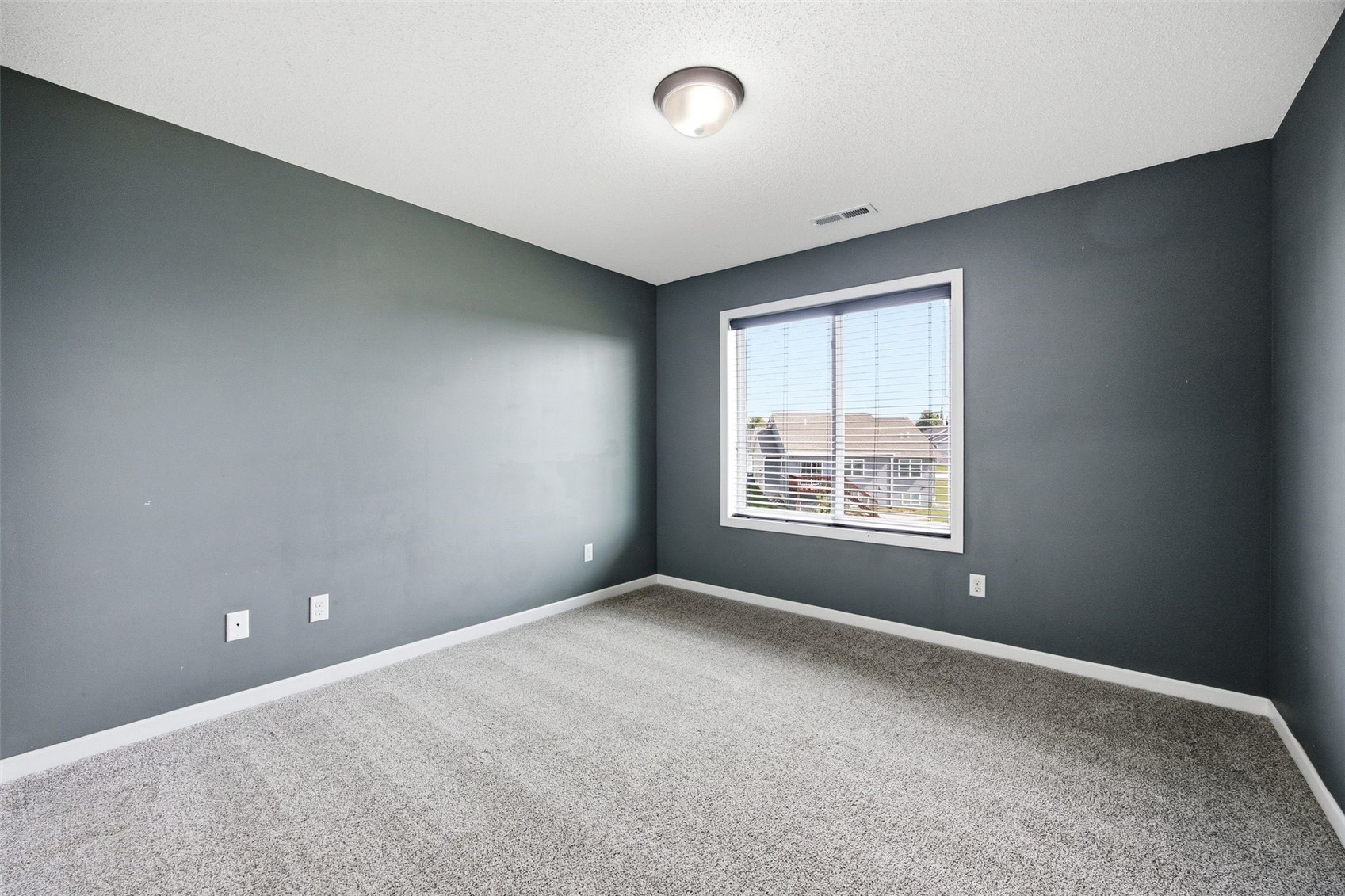 954 Acacia Drive NE Cedar Rapids IA 52402