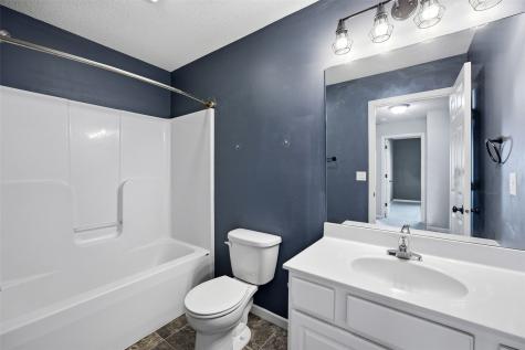 954 Acacia Drive NE Cedar Rapids IA 52402