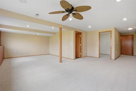 2965 Samuel Court SW Cedar Rapids IA 52404