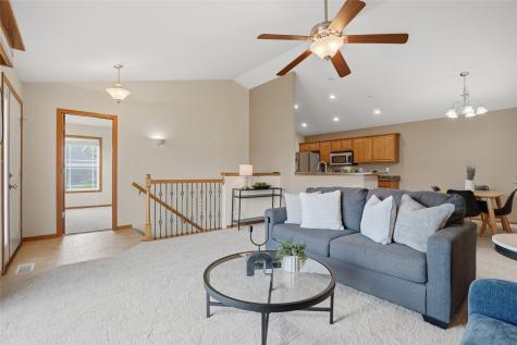 2965 Samuel Court SW Cedar Rapids IA 52404
