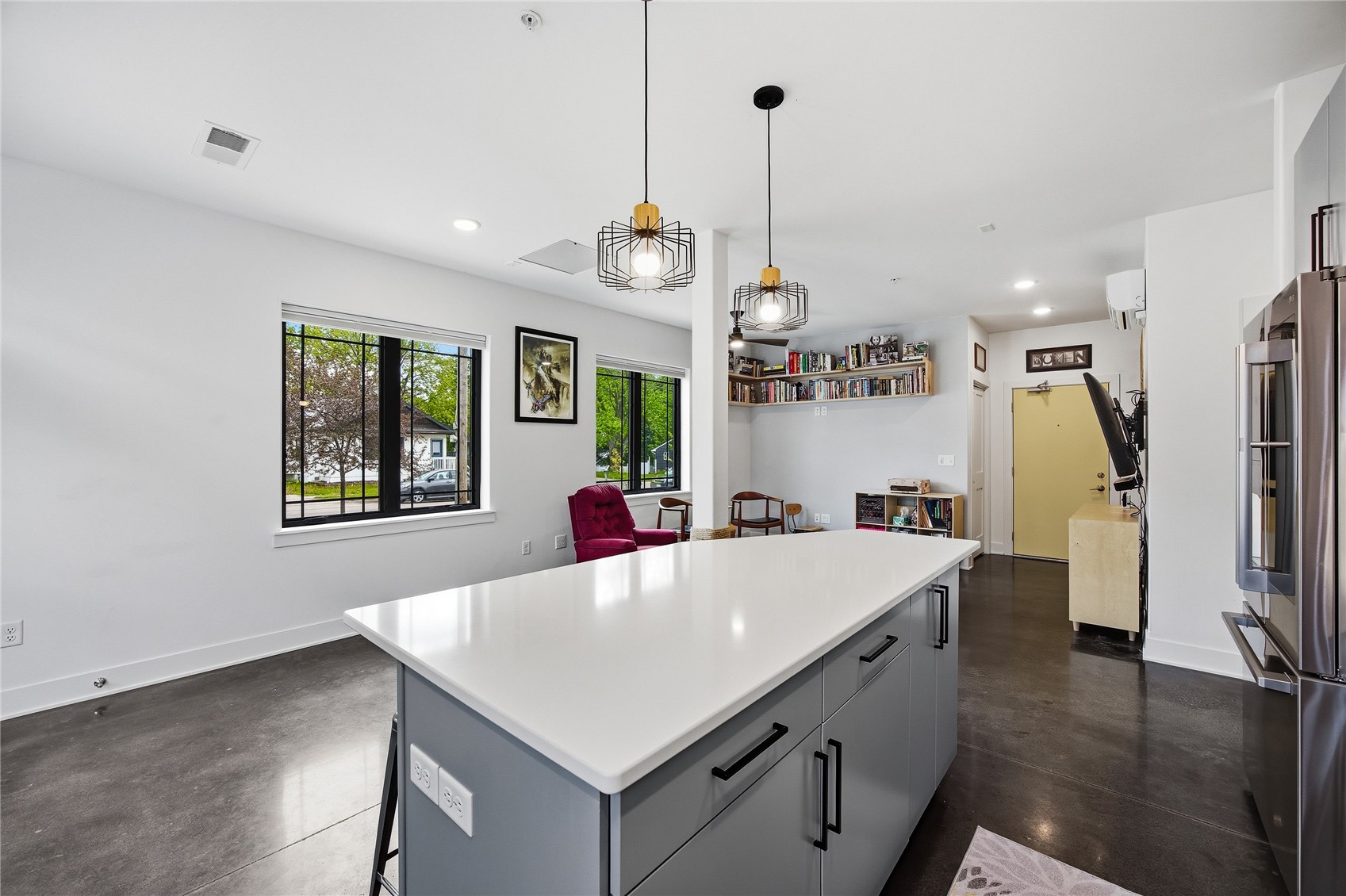 156 Prairie Hill Lane Iowa City IA 52246