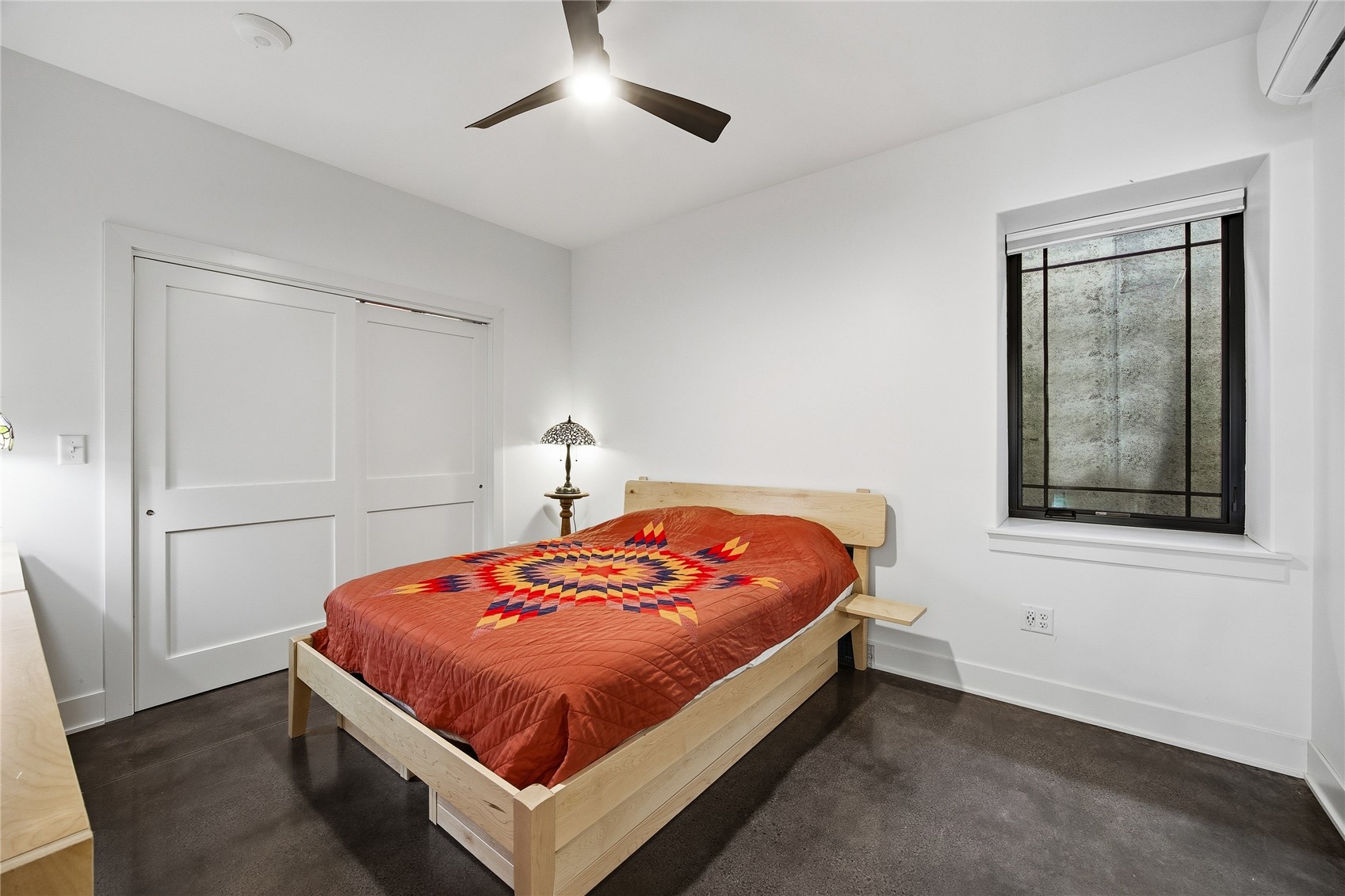 156 Prairie Hill Lane Iowa City IA 52246