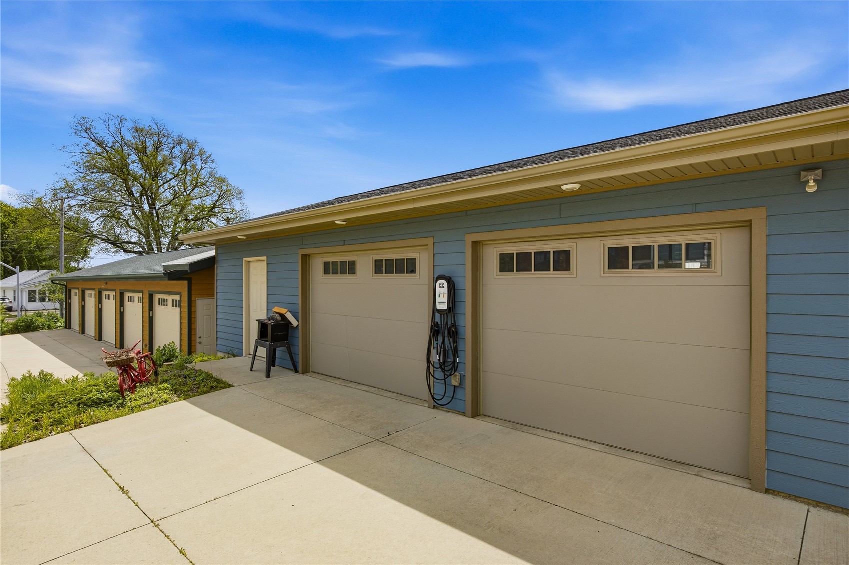 156 Prairie Hill Lane Iowa City IA 52246