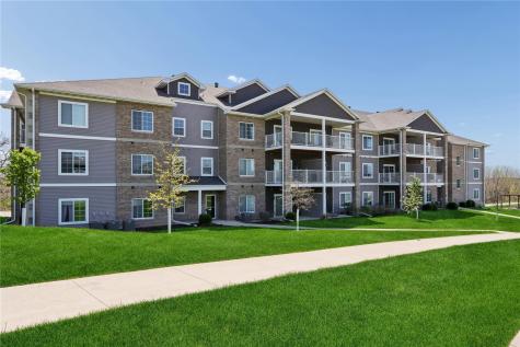 2869 Spring Rose Circle Coralville IA 52241