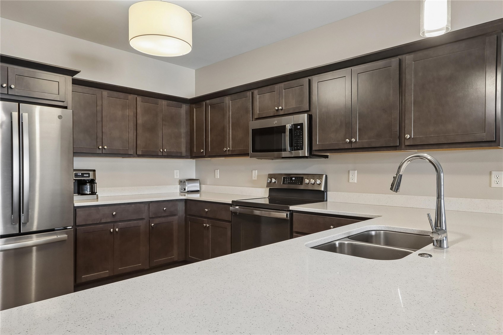2869 Spring Rose Circle Coralville IA 52241
