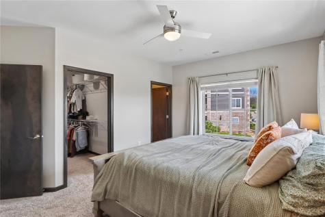 2869 Spring Rose Circle Coralville IA 52241