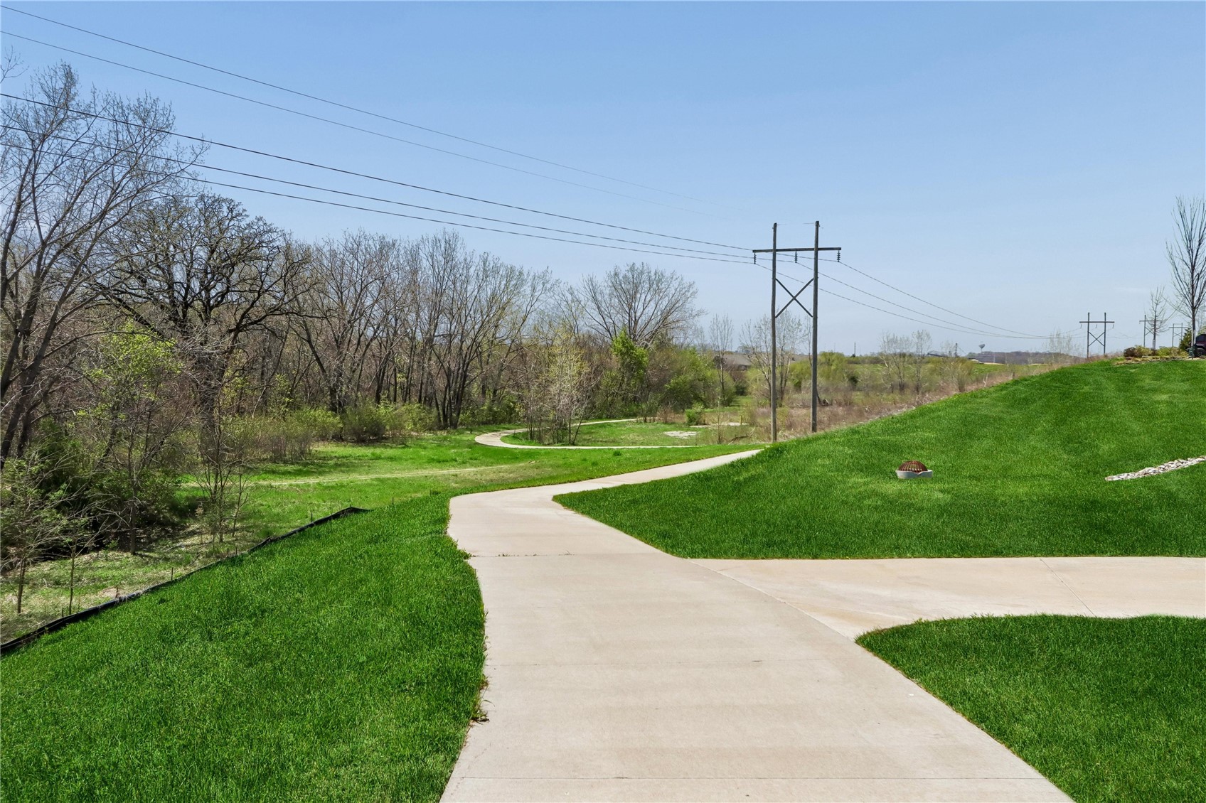 2869 Spring Rose Circle Coralville IA 52241