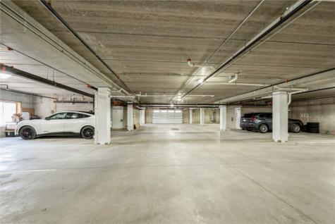 2867 Spring Rose Circle Coralville IA 52241