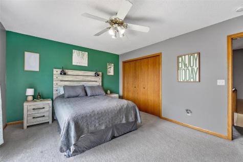 951 Grand Avenue Court Marion IA 52302