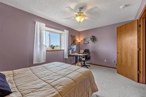 951 Grand Avenue Court Marion IA 52302