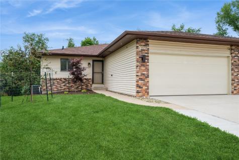 1579 Matterhorn Drive NE Cedar Rapids IA 52402