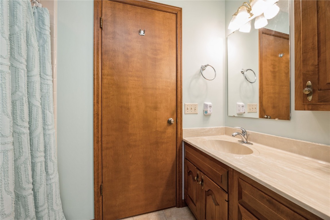 1579 Matterhorn Drive NE Cedar Rapids IA 52402