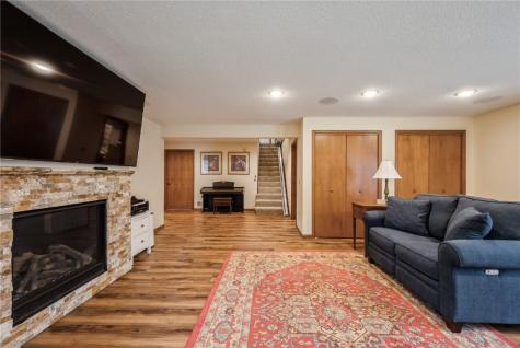 1579 Matterhorn Drive NE Cedar Rapids IA 52402