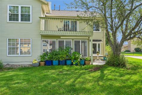 4121 Lexington Drive NE Cedar Rapids IA 52402