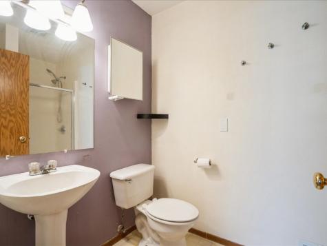 3509 E Avenue NW Cedar Rapids IA 52405