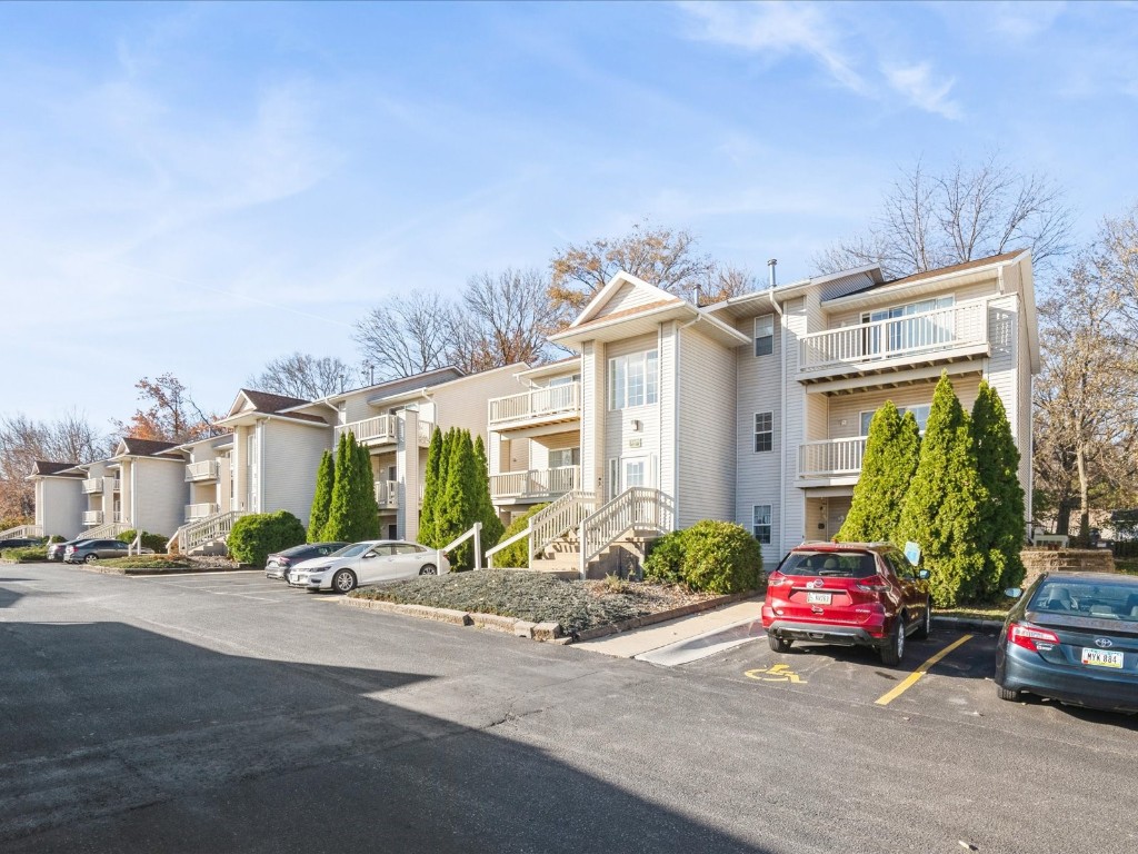 3509 E Avenue NW Cedar Rapids IA 52405