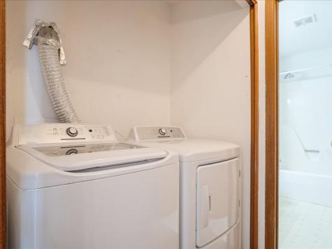 3509 E Avenue NW Cedar Rapids IA 52405