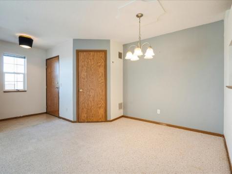 3509 E Avenue NW Cedar Rapids IA 52405