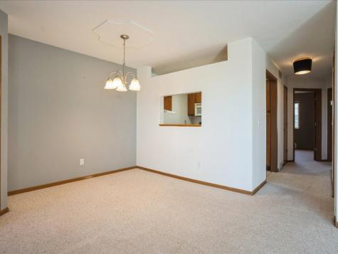 3509 E Avenue NW Cedar Rapids IA 52405