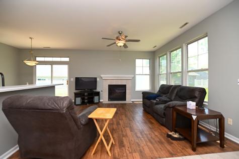 1325 Tower Lane NE Cedar Rapids IA 52402