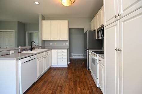 1325 Tower Lane NE Cedar Rapids IA 52402