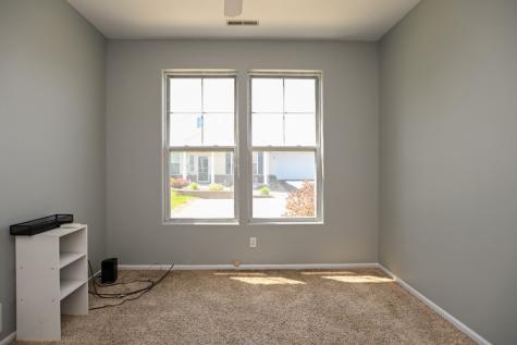 1325 Tower Lane NE Cedar Rapids IA 52402