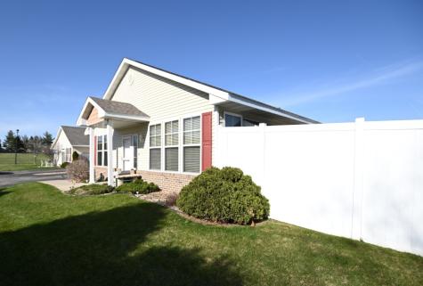 1325 Tower Lane NE Cedar Rapids IA 52402