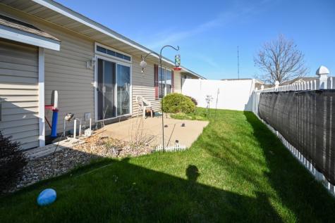 1325 Tower Lane NE Cedar Rapids IA 52402