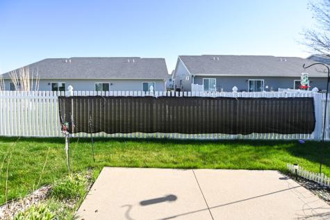 1325 Tower Lane NE Cedar Rapids IA 52402