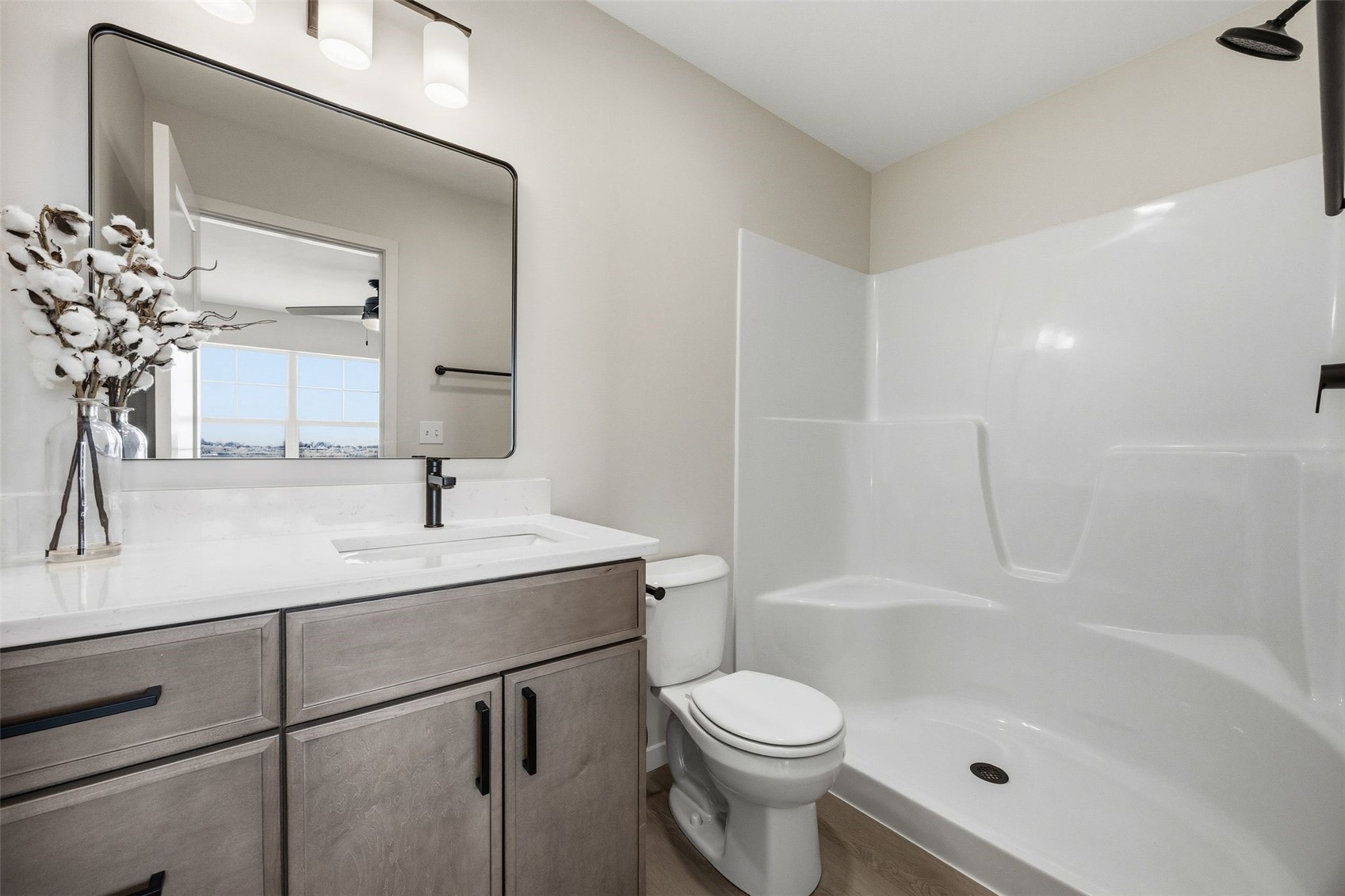 8705 Lewis Drive SW Cedar Rapids IA 52404