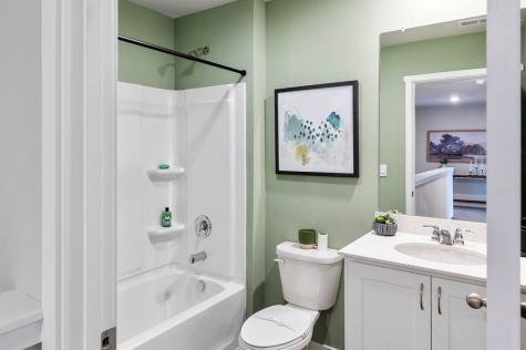 2433 Chloe Lane Hiawatha IA 52233