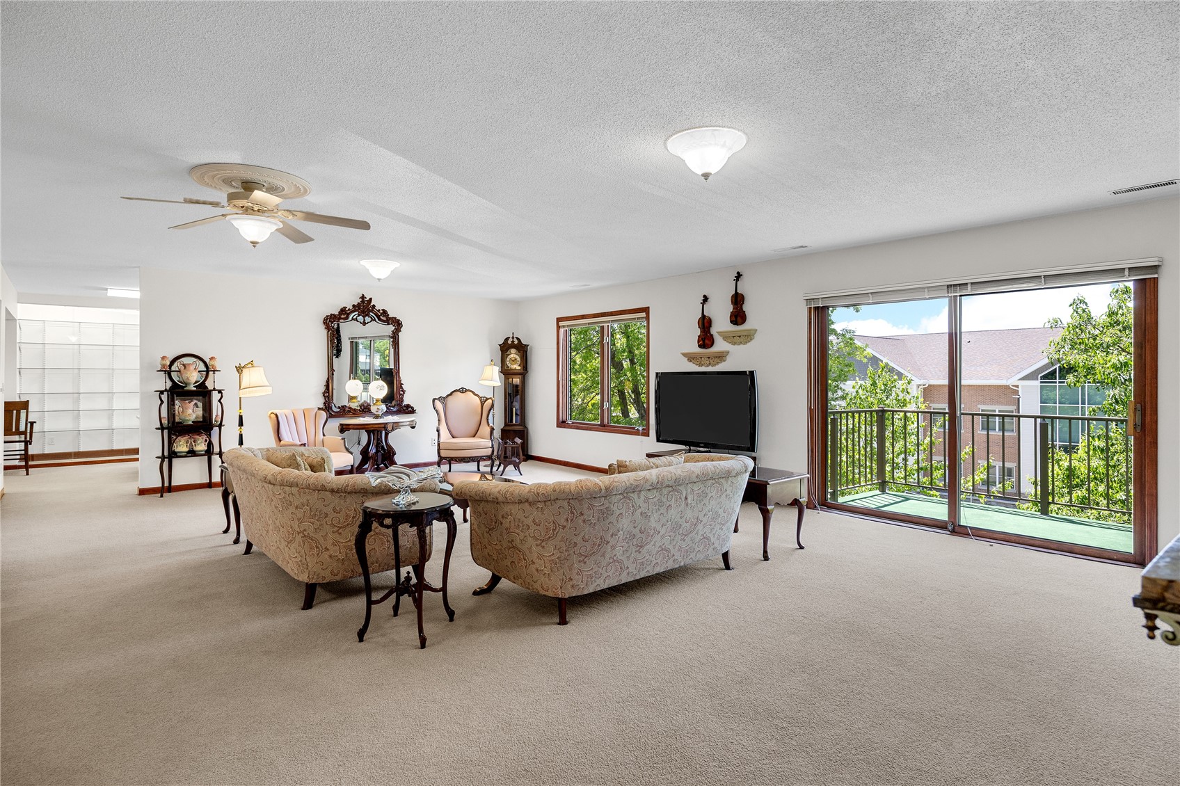 190 Cottage Grove Avenue SE Cedar Rapids IA 52403