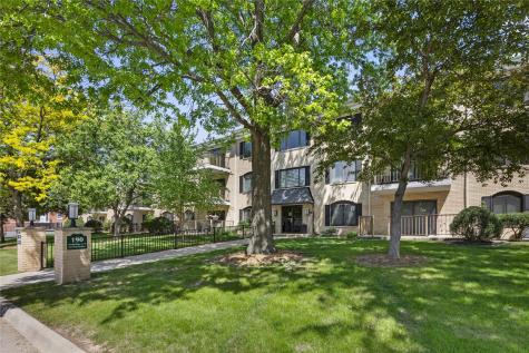 190 Cottage Grove Avenue SE Cedar Rapids IA 52403