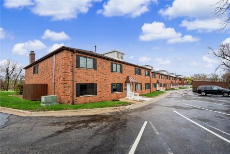 428 29th St Drive SE Cedar Rapids IA 53403