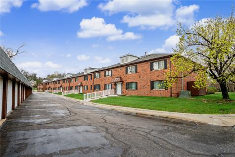 428 29th St Drive SE Cedar Rapids IA 53403
