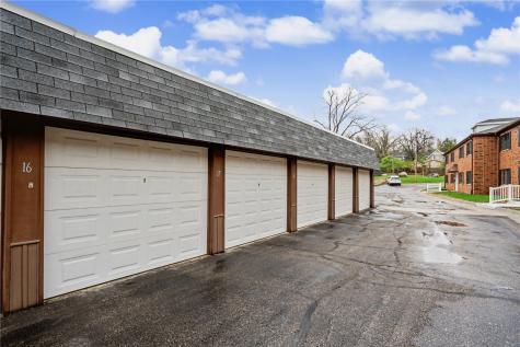 428 29th St Drive SE Cedar Rapids IA 53403