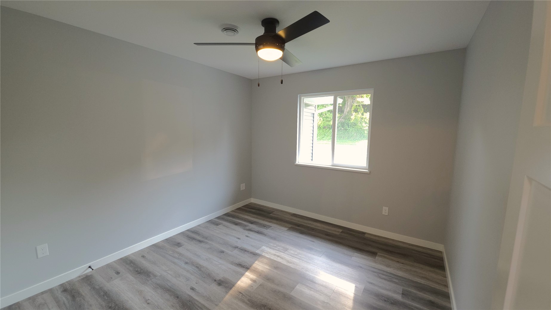 1411 13th Avenue Belle Plaine IA 52208