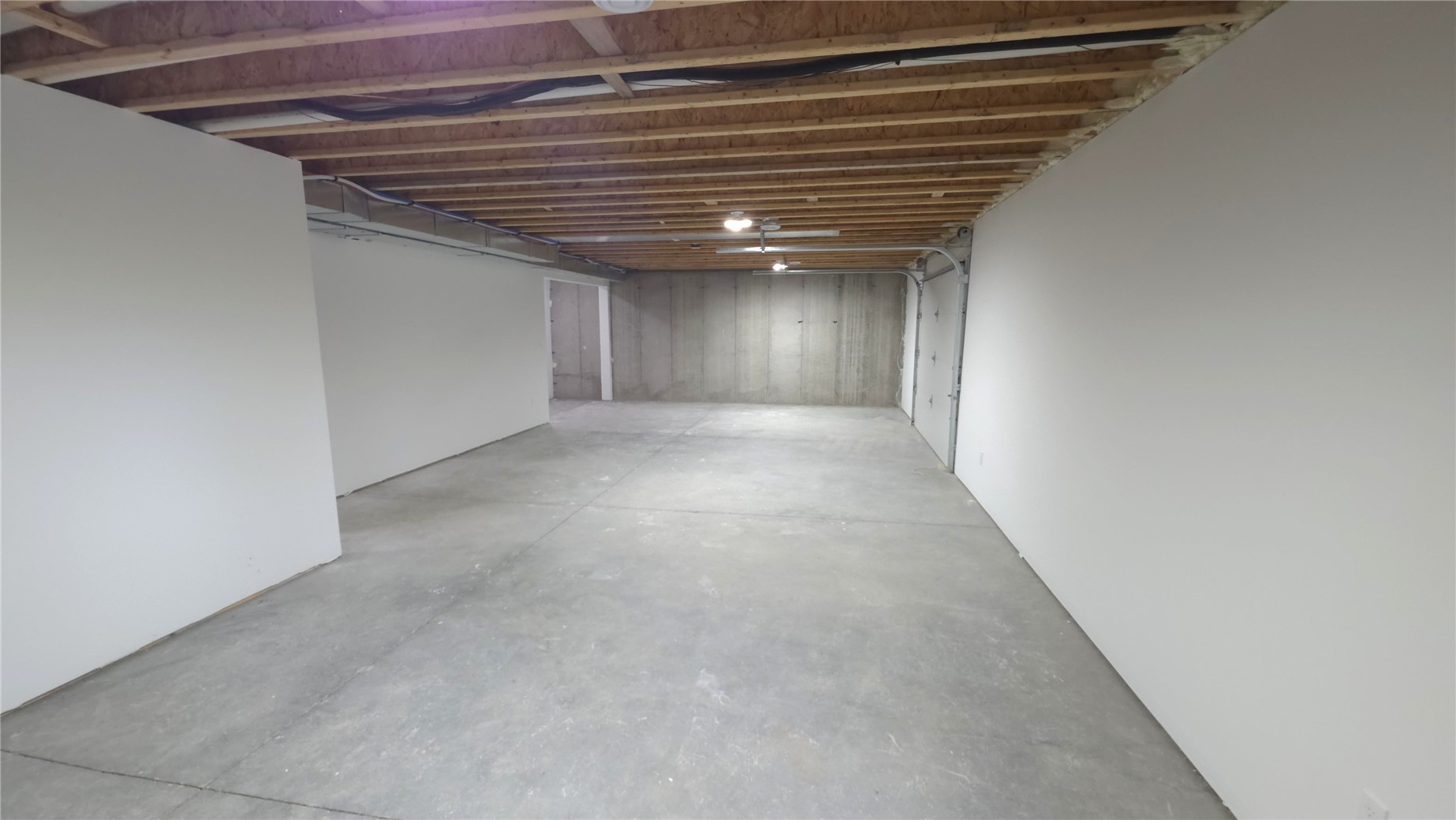 1411 13th Avenue Belle Plaine IA 52208