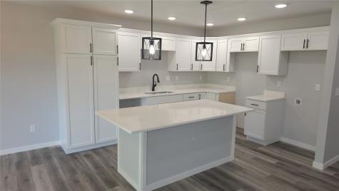 1411 13th Avenue Belle Plaine IA 52208