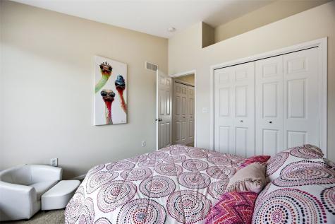 137 S Park Ridge Road North Liberty IA 52317