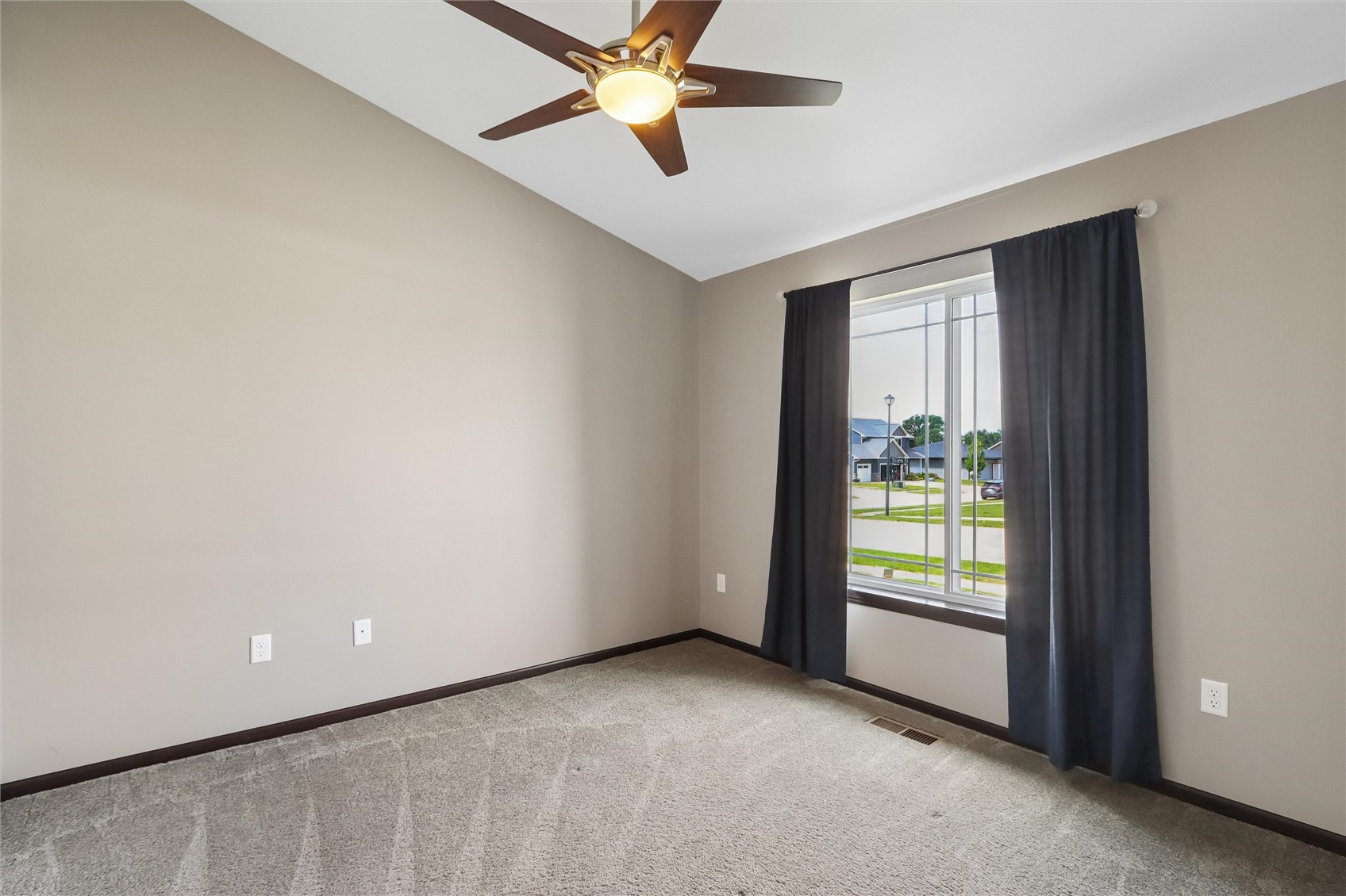 3000 Sunflower Street Ely IA 52227