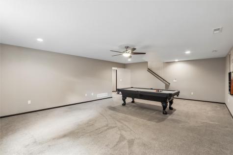 3000 Sunflower Street Ely IA 52227