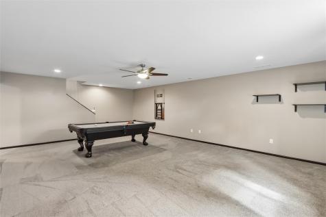 3000 Sunflower Street Ely IA 52227