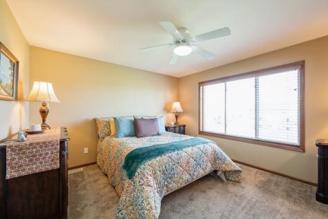 3225 Prairie Bend Circle Marion IA 52302