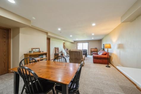 3225 Prairie Bend Circle Marion IA 52302