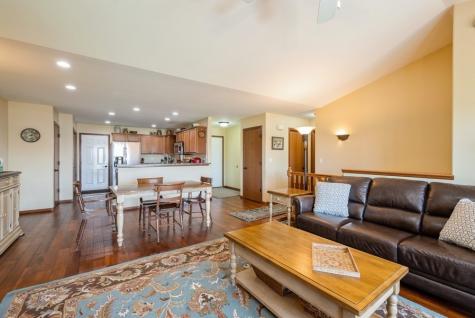 3225 Prairie Bend Circle Marion IA 52302