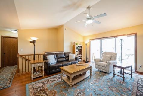 3225 Prairie Bend Circle Marion IA 52302